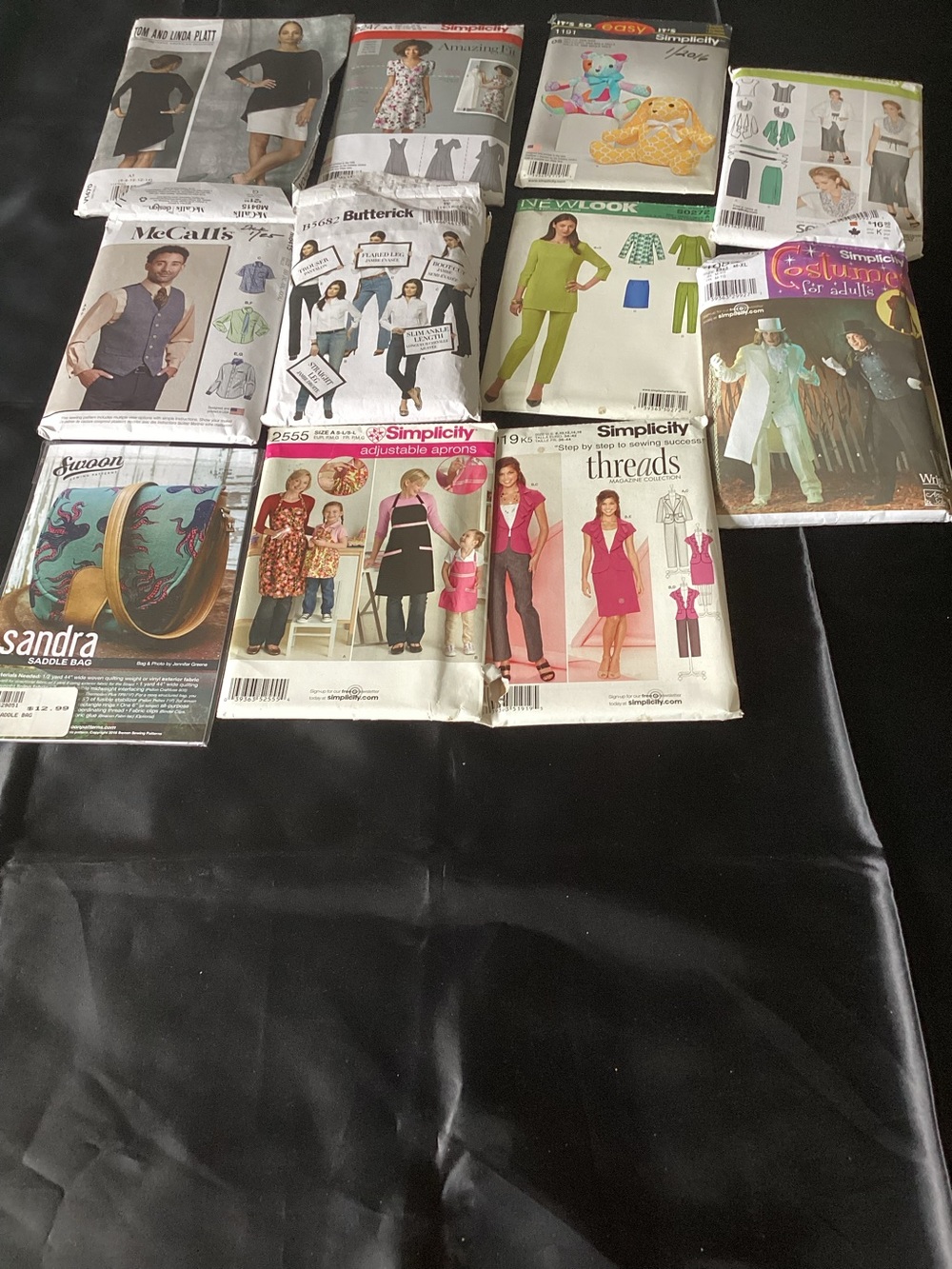 Simplicity Women's Assorted Pattern Pack with Pink and Green Accents